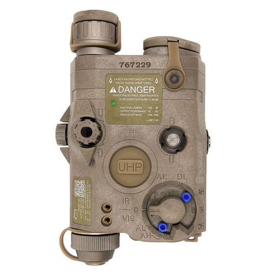 PEQ15 IR/Visible Laser (Weekend Rental)